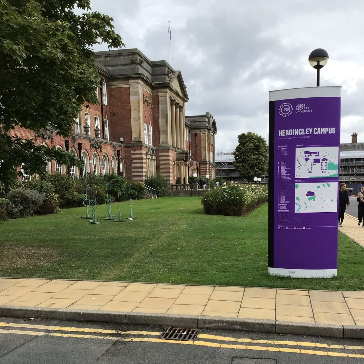 Y13s visit Leeds Beckett University Meadowhead School